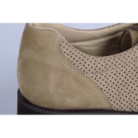 polka-detail-homme-chaussure-confortho
