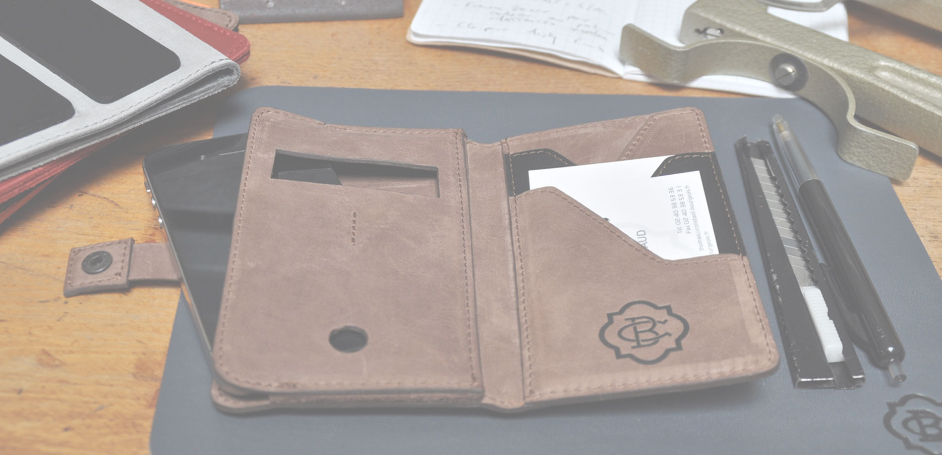 Handcrafted leathergoods