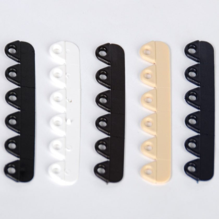 lacet plastique plat